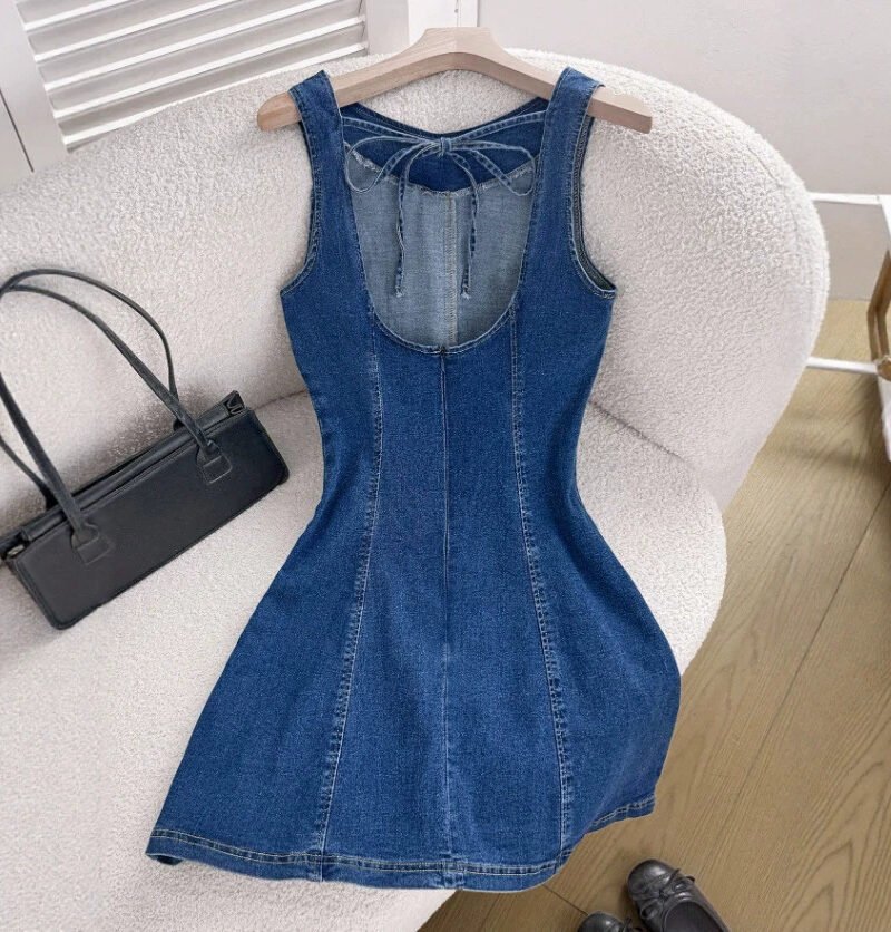 Product image for Slim-Fit Sleeveless Bow Dress